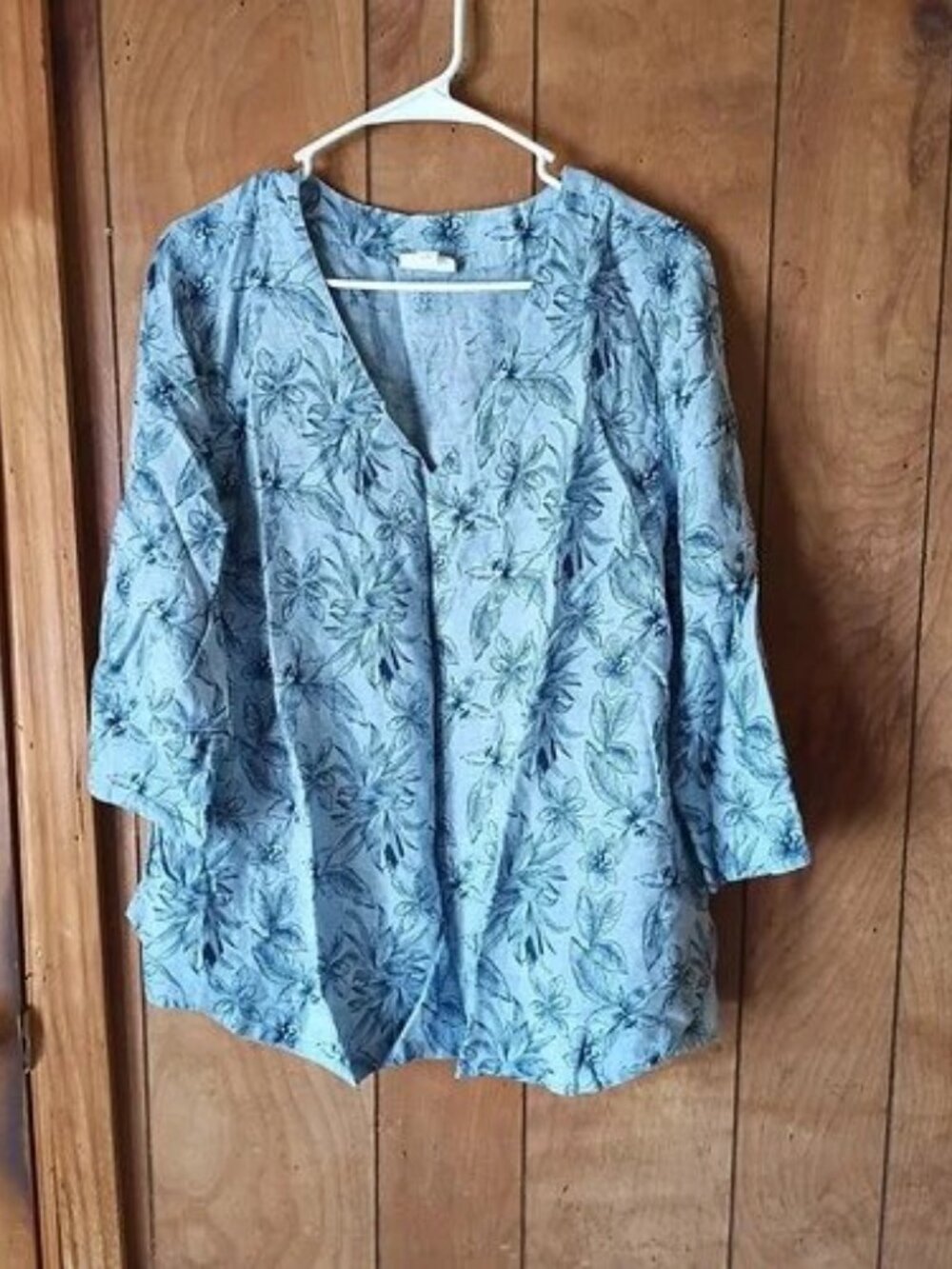Hill Women’s Blue Floral Linen Blouse Top Size 1X 3/4 Sleeve V-Neck